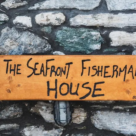 The Sea Front Fisherman's House