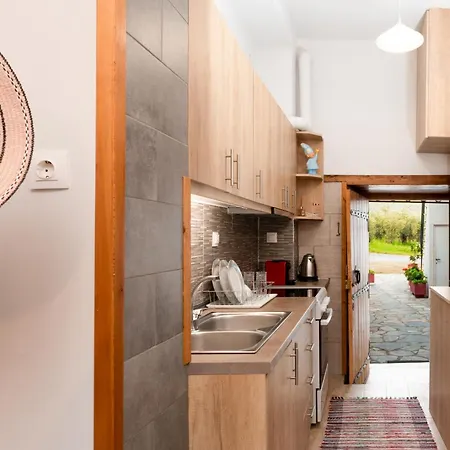 The Sea Front Fisherman's House *