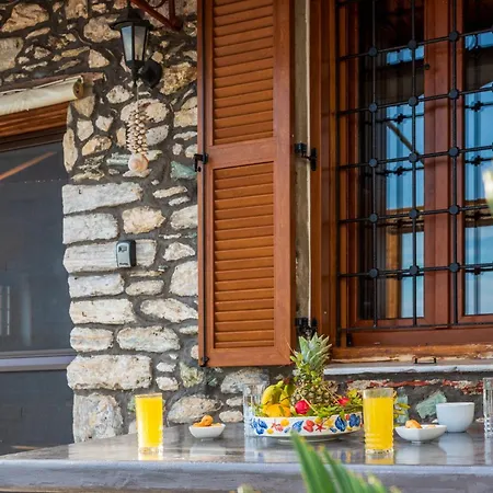 The Sea Front Fisherman's House * Kato Gatzea