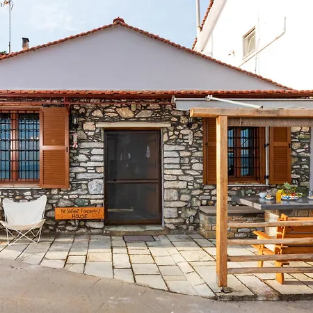 Hébergement de vacances The Sea Front Fisherman's House